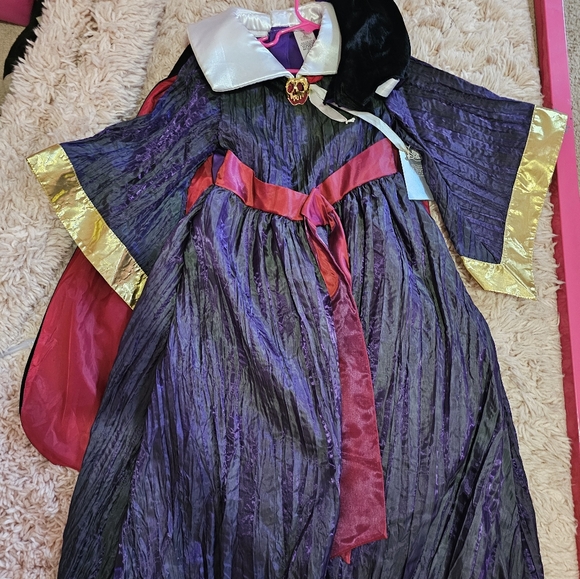 NWT -Evil Queen Costume Snow White - Picture 2 of 4